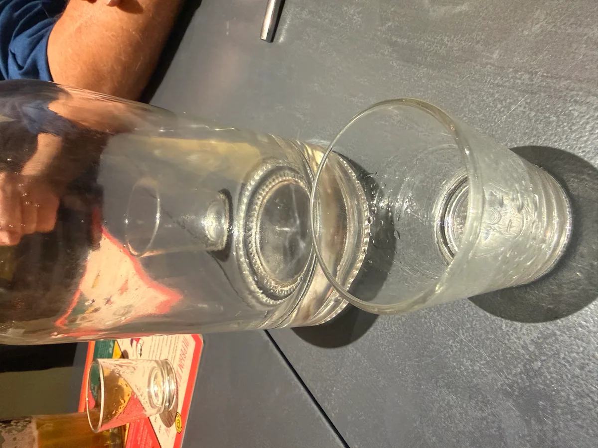 Wodka alle. Wir haben auf das „21.  Sanktionspaket“ von Uschi getrunken ☺️?