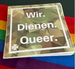 Bundeswehr-Soldaten sind stolz darauf - sich gegenseitig das Rohr zu polieren