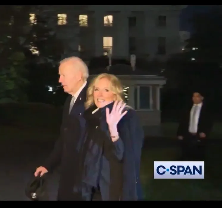 Breaking: Biden & Harris kehren ungeplant nach Washington D.C. zurück