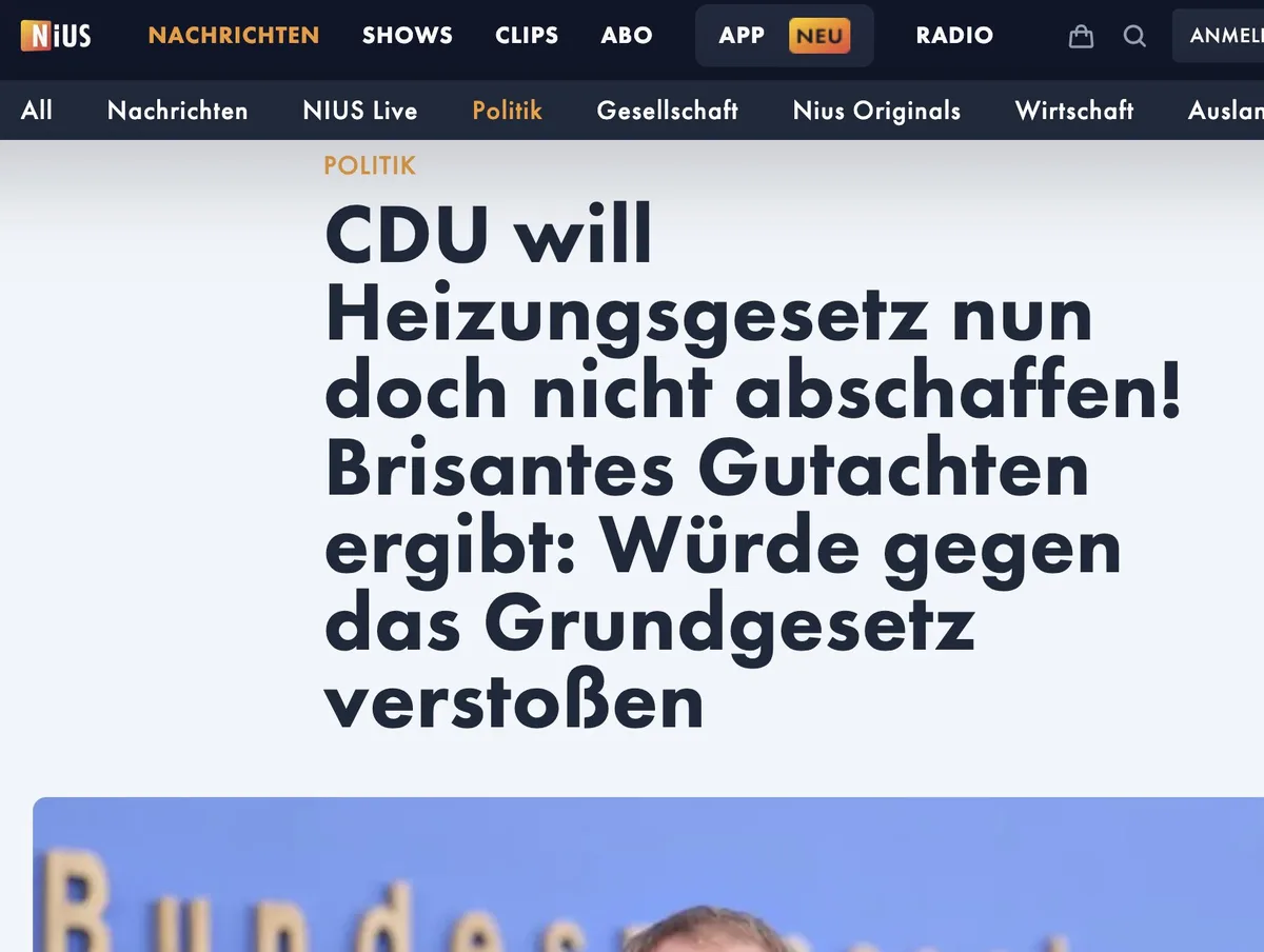 "WIE blöde Ihr @CDU-Wähler tatsächlich seid, kann ich garnicht fassen " - Kuss, Dr. @Blackrock :)