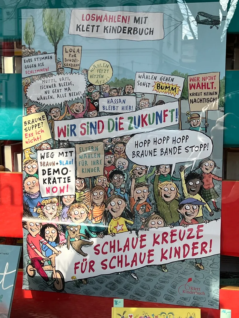 Politischer Kindesmissbrauch - präsentiert vom "Klett"-Verlag und der Buchhandlung "Schleichers" in Berlin-Dahlem