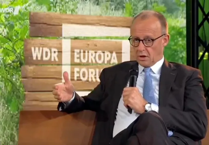 Endlich wieder Weltkrieg: Deutschlands Bratwurst-Landser stehen stramm