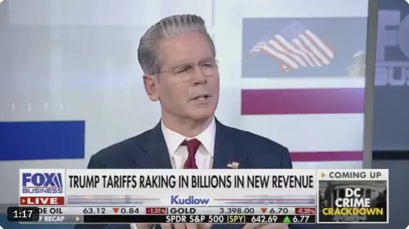 US-Finanzminister Scott Bessent gibt unverhohlen zu: Die USA betrachten die Volkswirtschaften ihrer Verbündeten als "Staatsfonds" der USA und schlachten sie entsprechend aus. Selbst der "Fox"-Moderator ist baff: "Sowas hatten wir ja noch nie zuvor".
