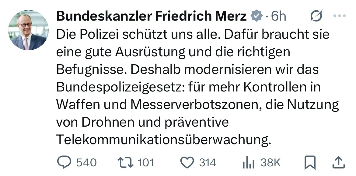Wäre "die Polizei" keine faschistische Terrortruppe, hätte sie den Mafiaboss @_FriedrichMerz lange eingelocht. Dass sie das aber nicht mal vorhat, sagt alles darüber, wen sie "schützt".