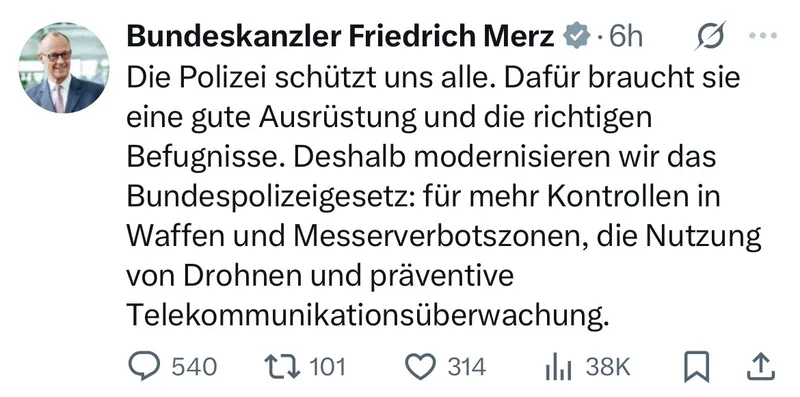 Wäre "die Polizei" keine faschistische Terrortruppe, hätte sie den Mafiaboss @_FriedrichMerz lange eingelocht. Dass sie das aber nicht mal vorhat, sagt alles darüber, wen sie "schützt".