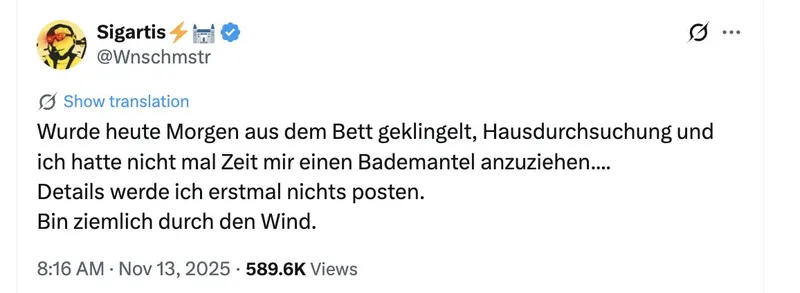 Nein, "Beamte" wie diese sind keine "Parasiten". Die Terrorschergen des LKA Baden-Württemberg @LkaBaWue sind vielmehr der Abschaum, unter dem unser Land erstickt.