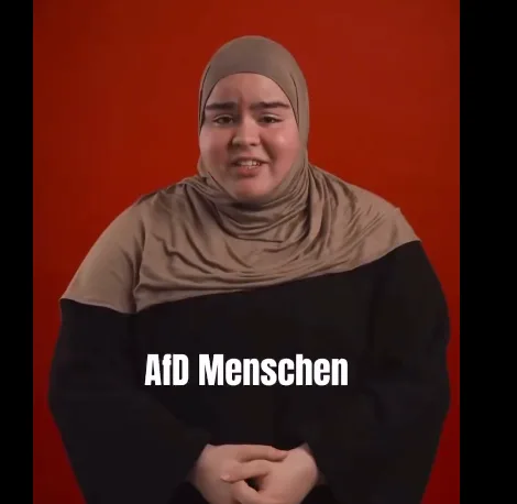 Kopftuchpanzer Typ "Merve Göksu": Die "Juso"-Aktivistin will ein @AfD-Verbot