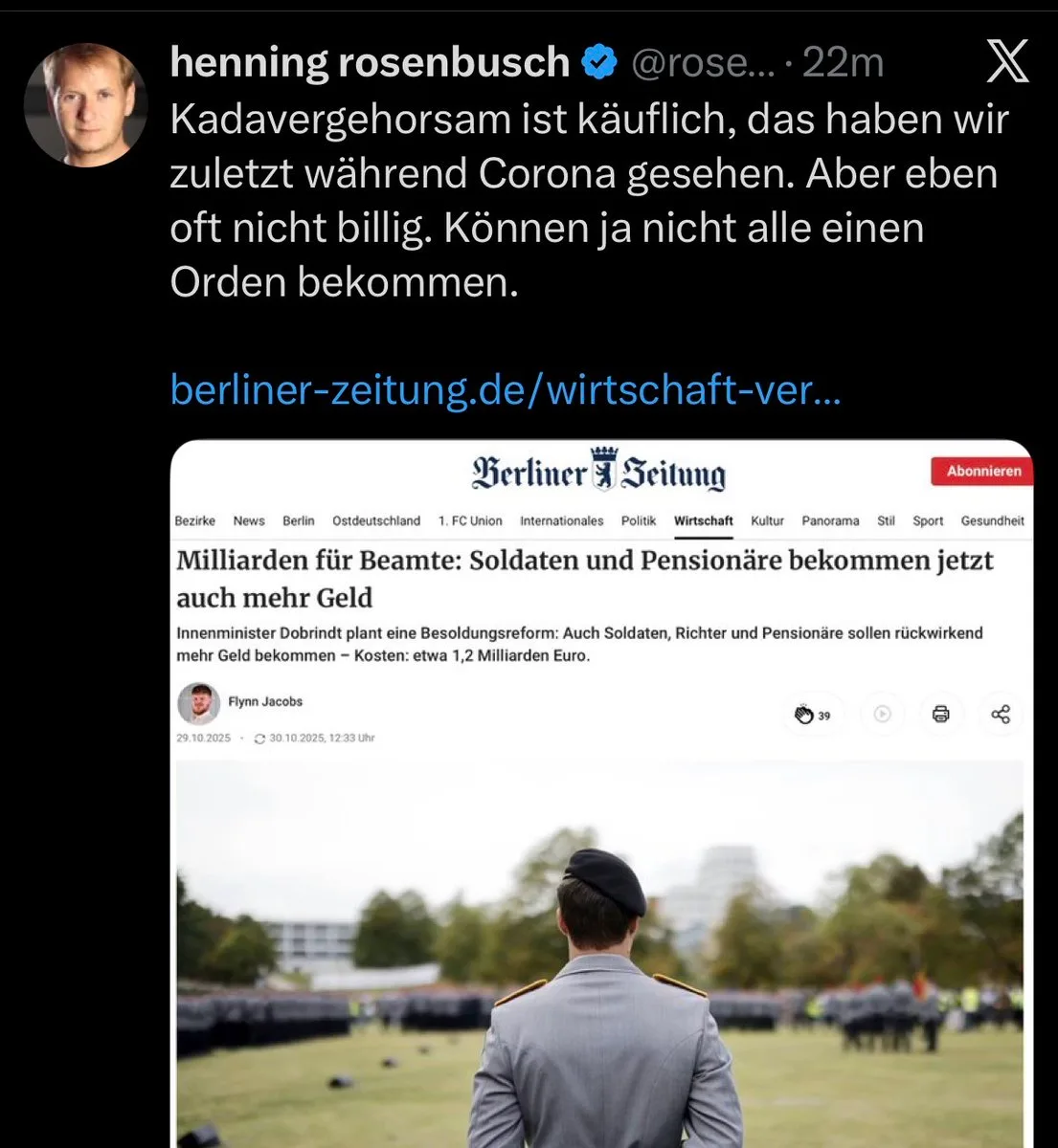 Deutschlands Abfall in Uniform besteht aus Hartgeldnutten