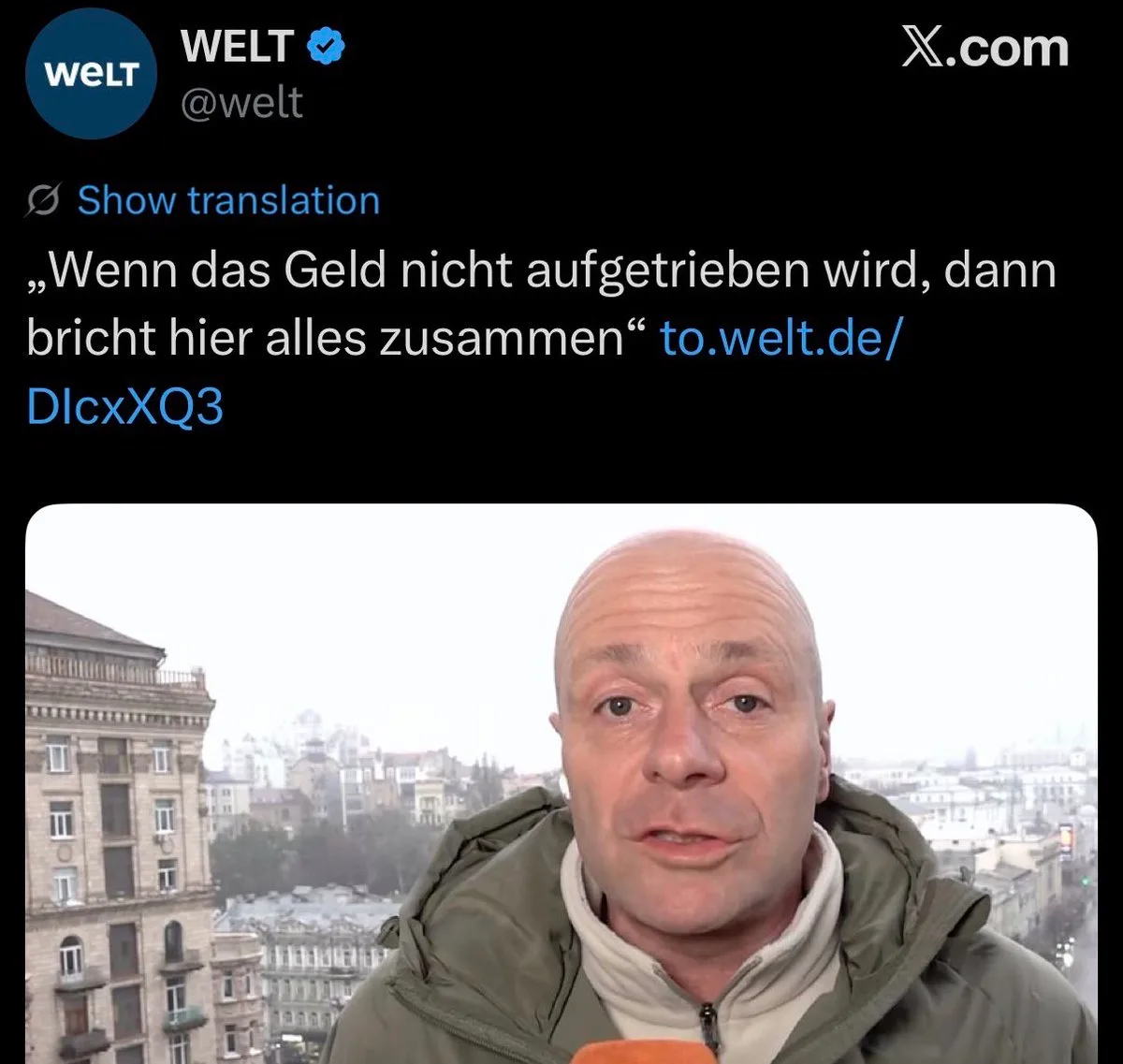 Übersetzungsservice: “Nazi-Kommandeur Selenski geht trotz goldenen Klos der Arsch auf Grundeis”