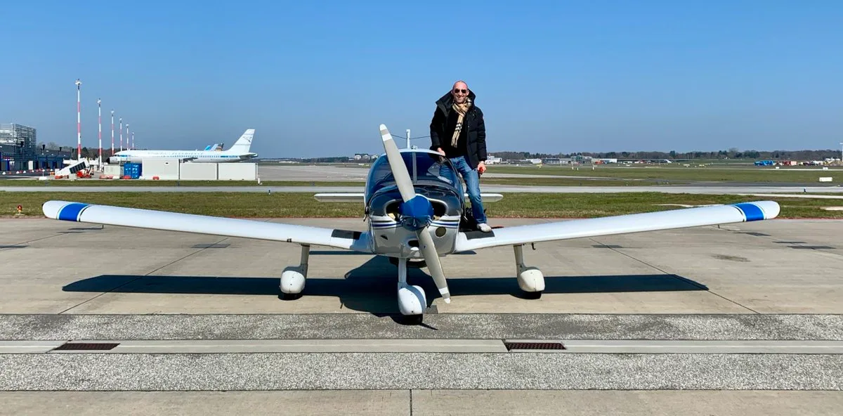 Politische Verfolgung: Luftfahrtbehörde erkennt Pilot Paul Brandenburg heimlich „Zuverlässigkeit“ ab